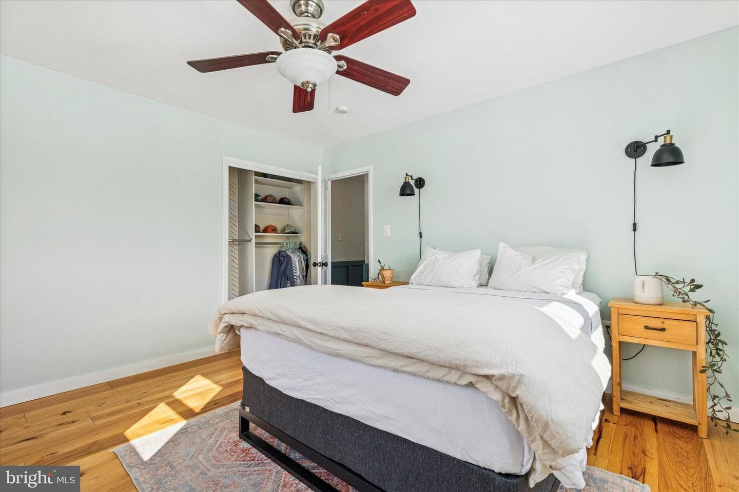 360 Maple Avenue photo 20