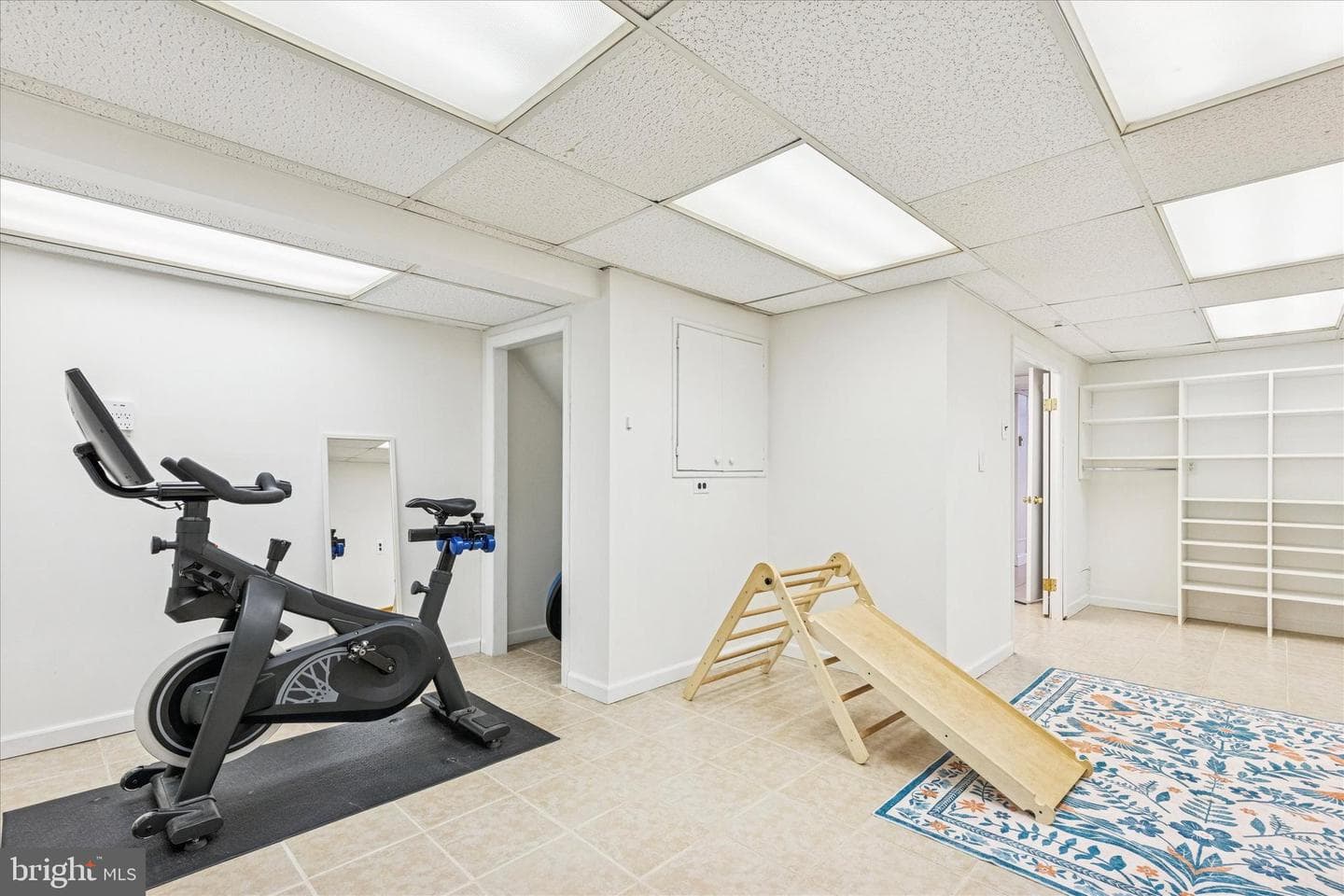 360 Maple Avenue photo 27