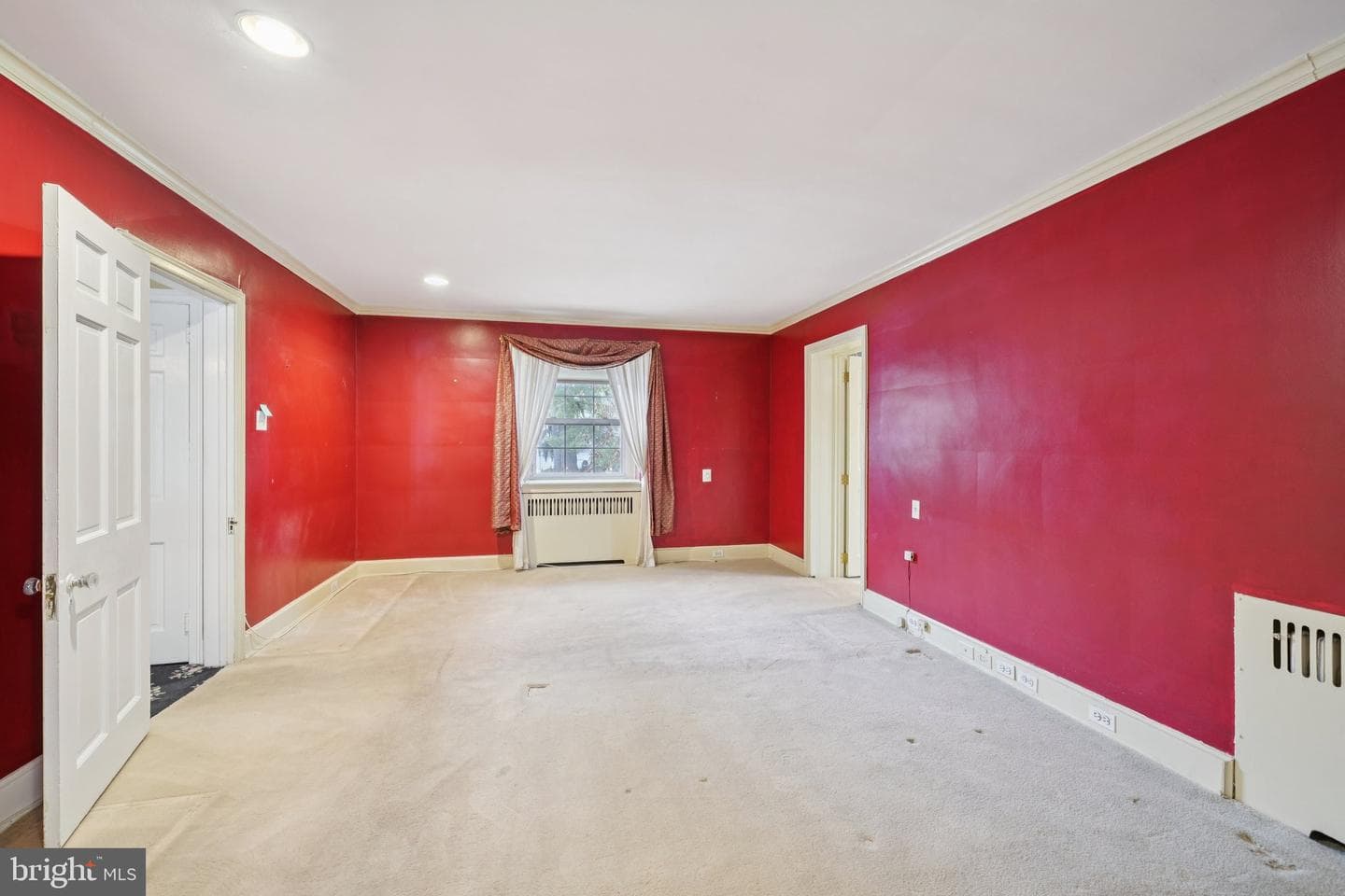 411 Lodges Lane photo 28