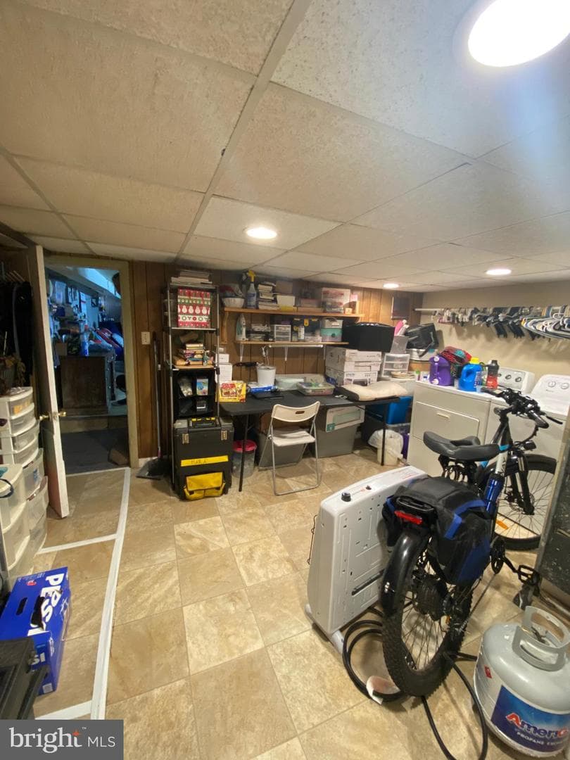 556 Beech Street photo 25