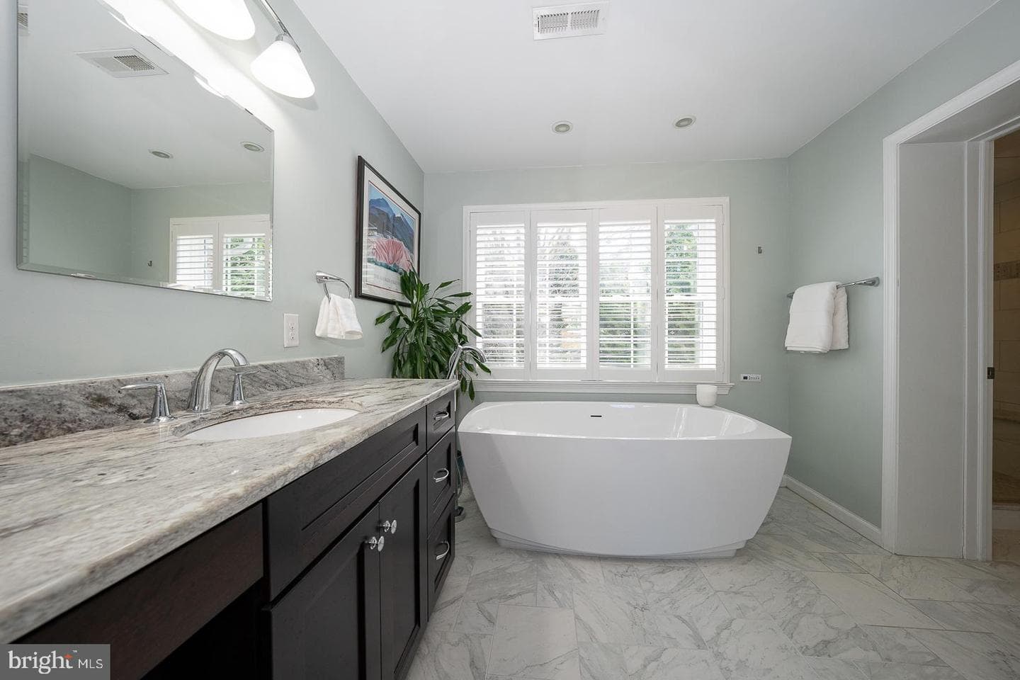 421 Wister Road photo 26