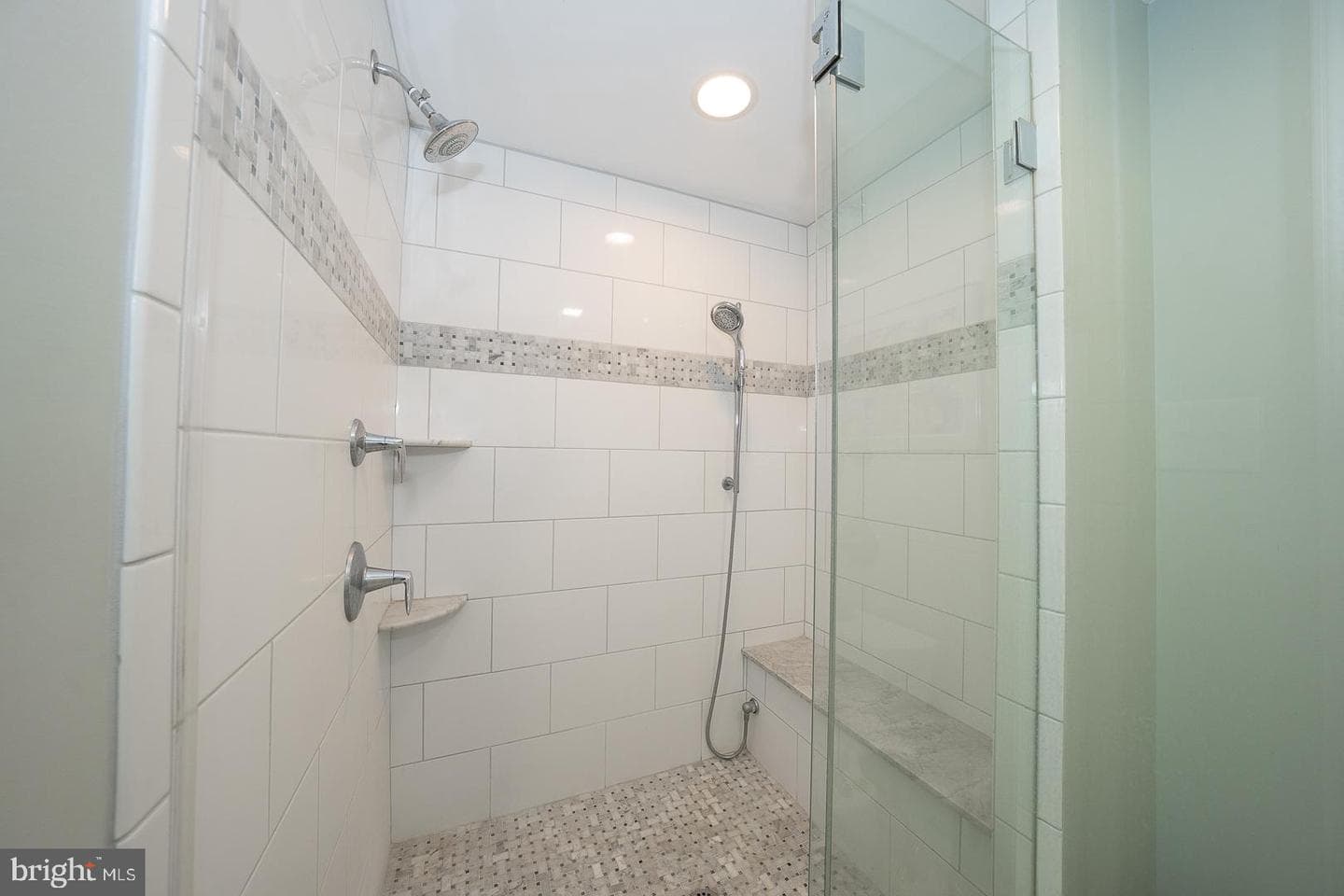 421 Wister Road photo 28