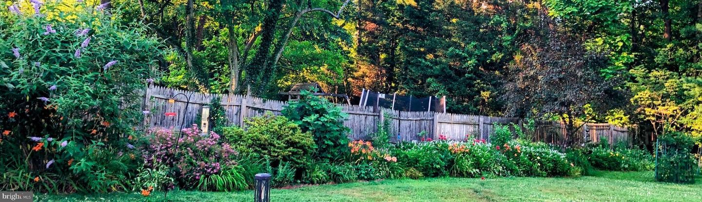 421 Wister Road photo 52