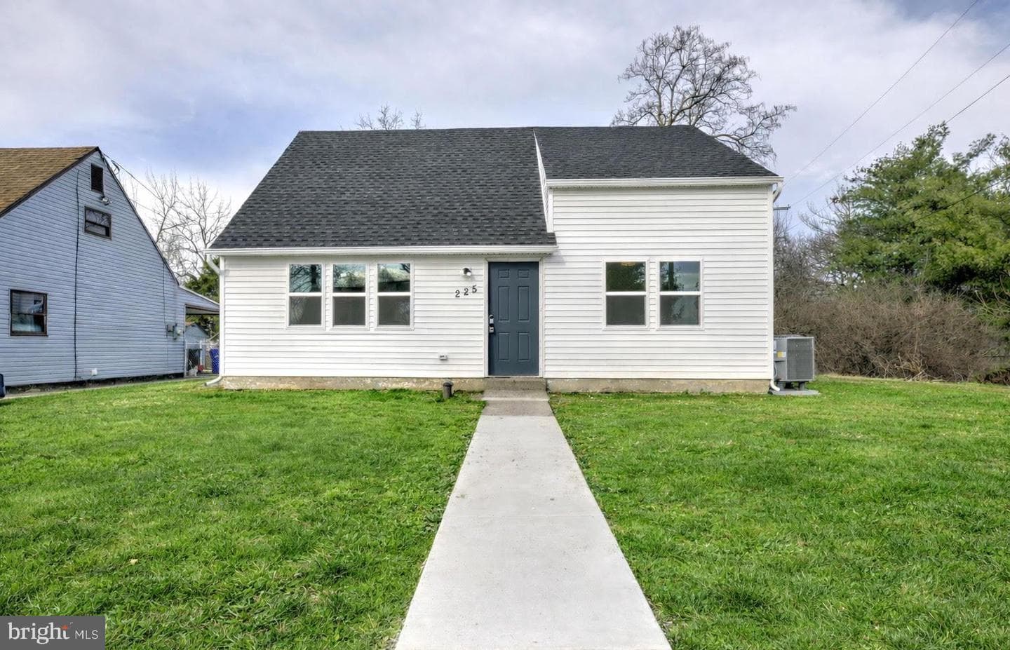 225 Potts Drive