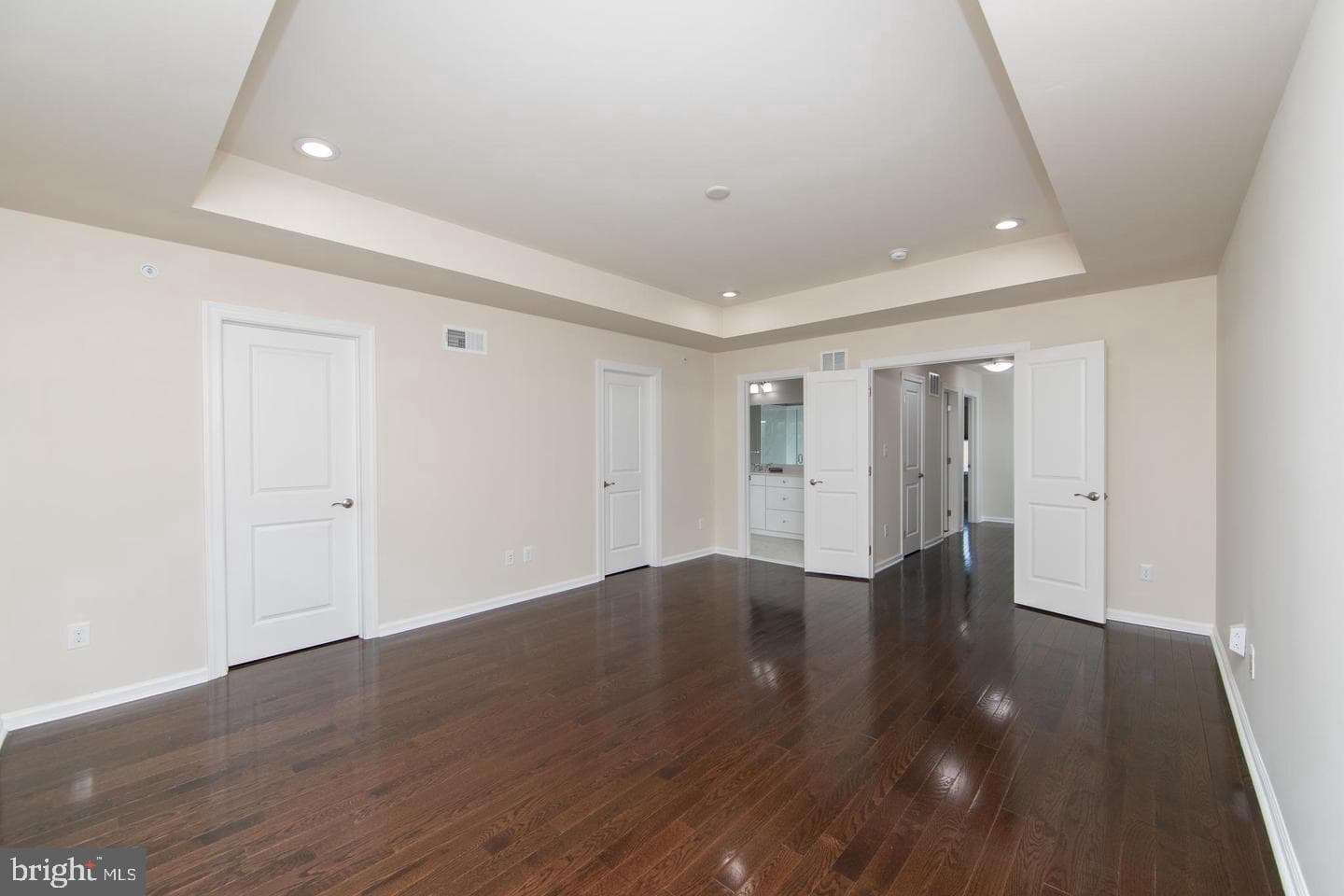 53 S Merion Avenue photo 10
