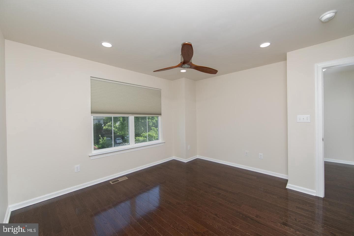 53 S Merion Avenue photo 19