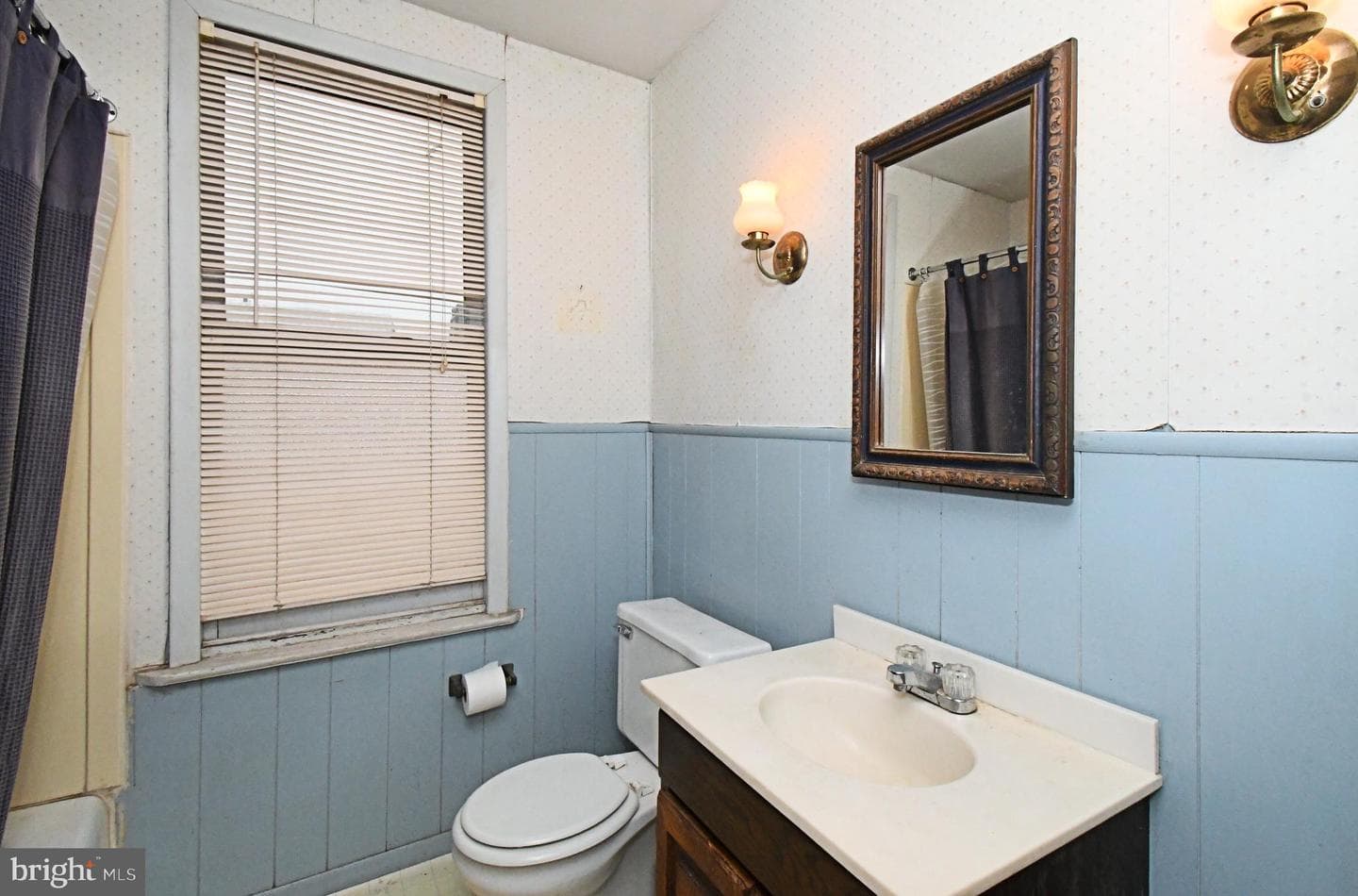 54 W Chestnut Street photo 17