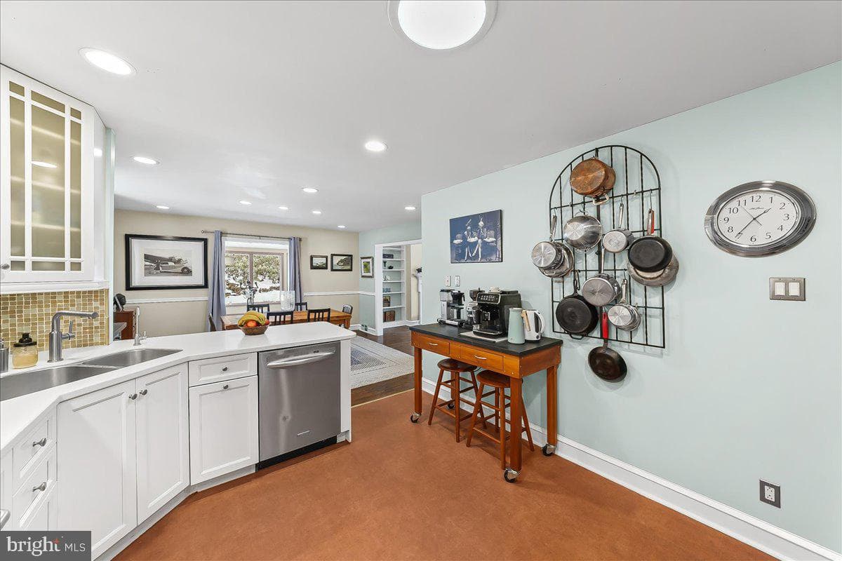 513 Waln Road photo 12
