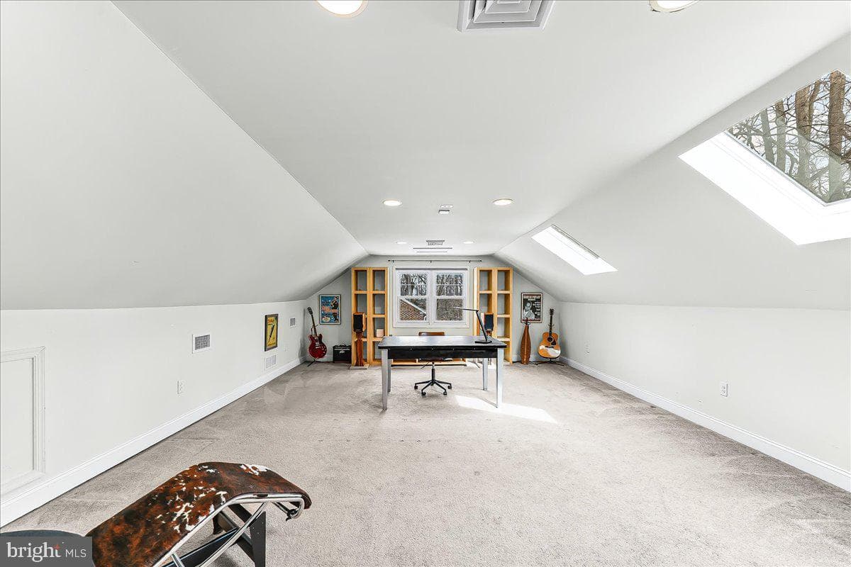 513 Waln Road photo 25
