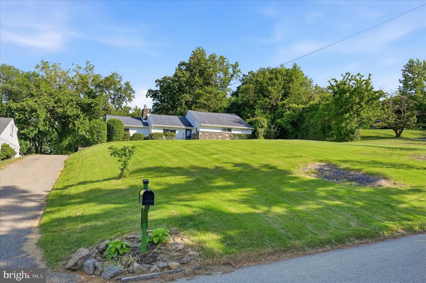 1229 Greentree Lane