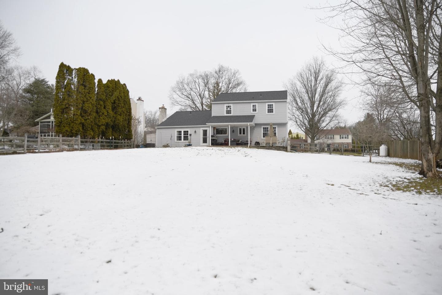 546 Locust Street photo 50