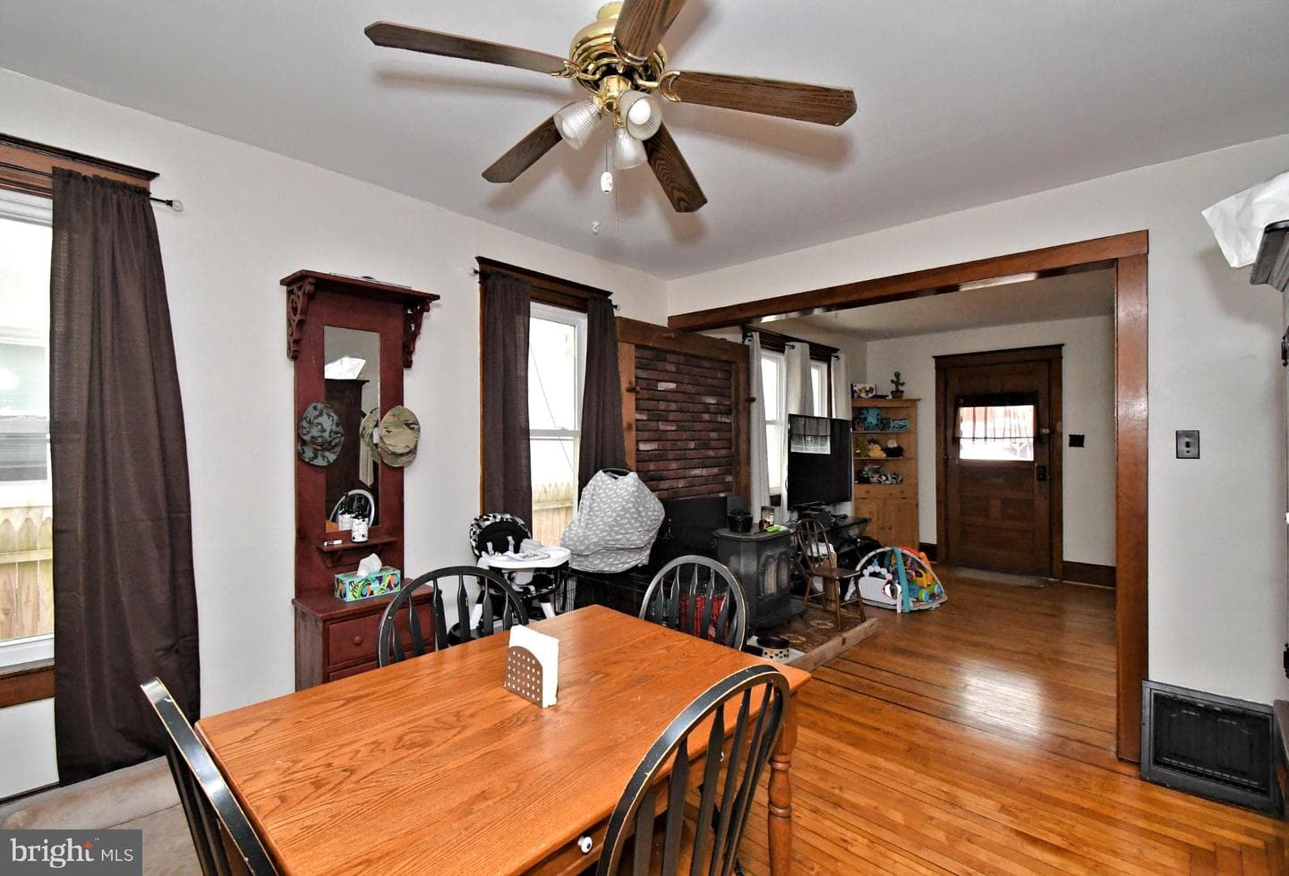 406 S 3rd Avenue photo 10