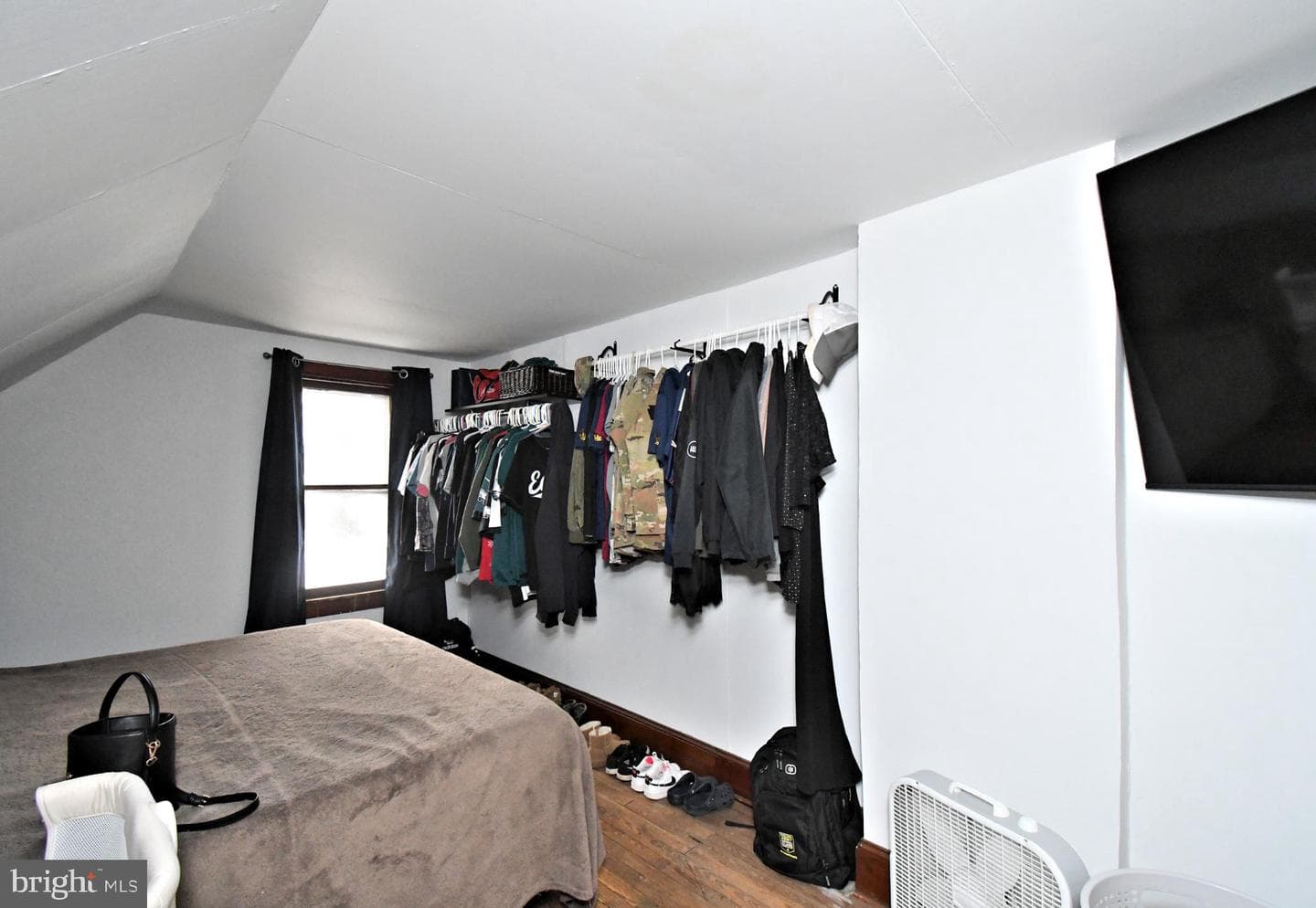 406 S 3rd Avenue photo 34