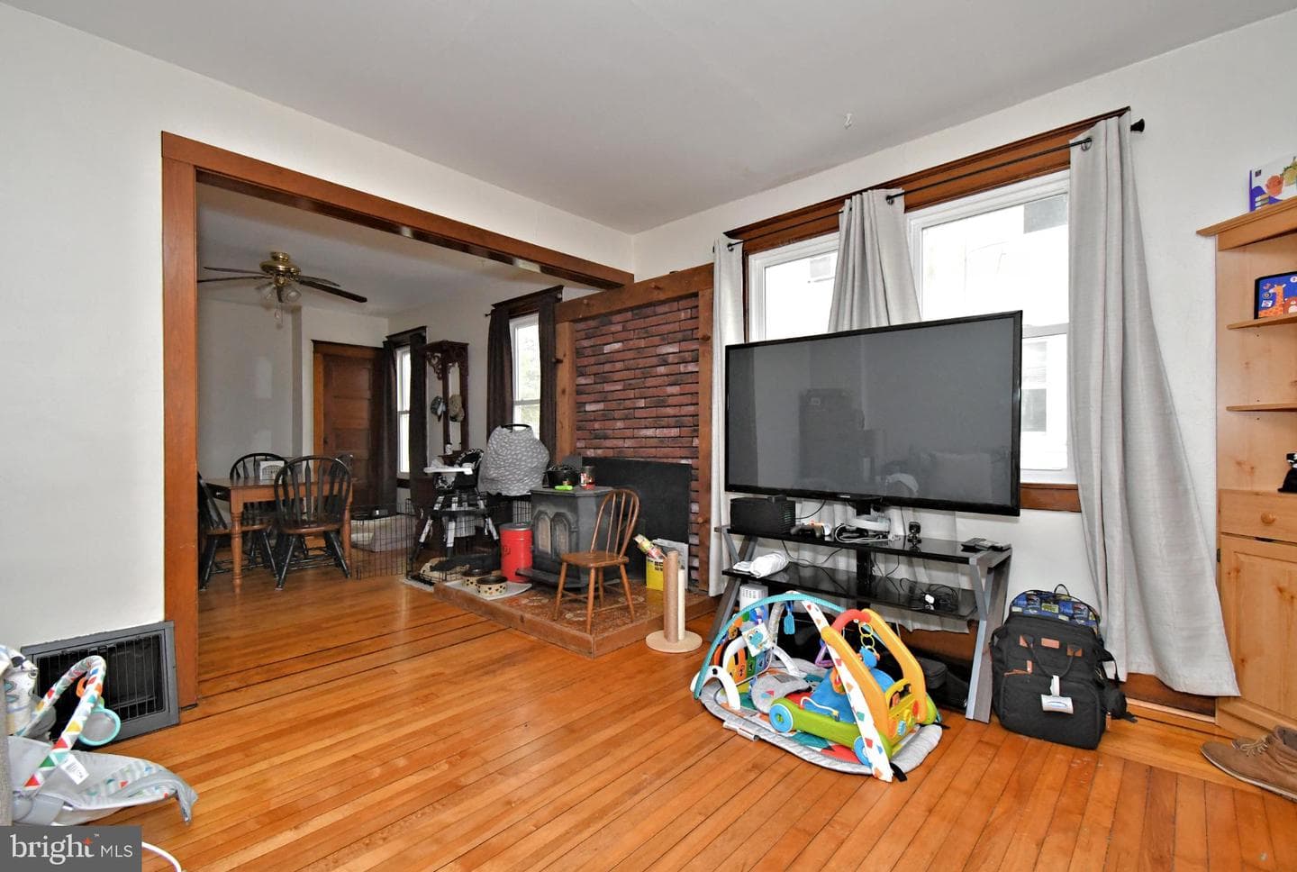 406 S 3rd Avenue photo 7