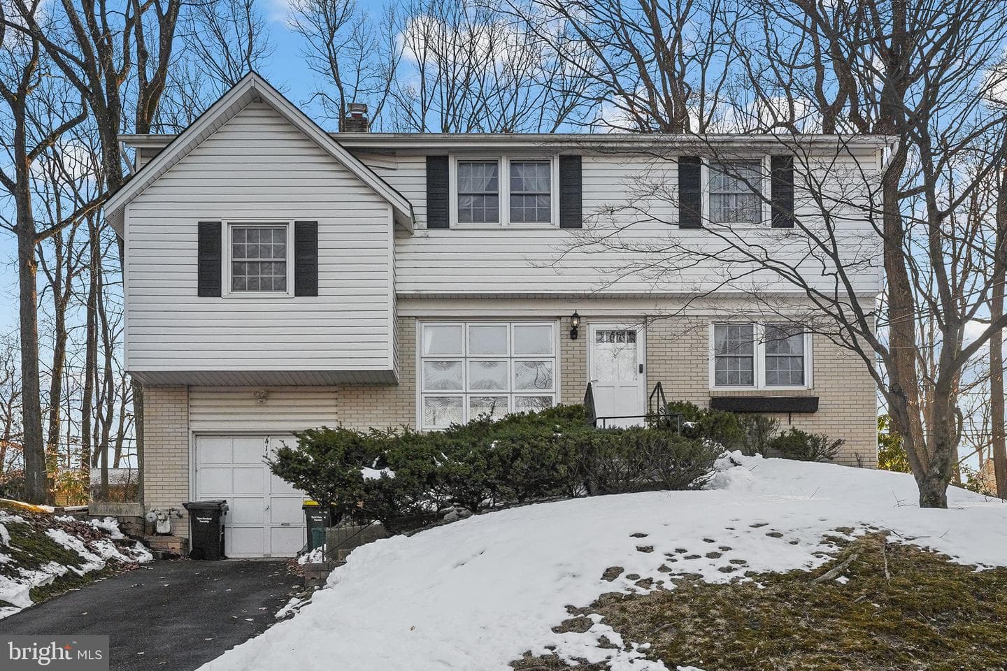 411 Greyhorse Road
