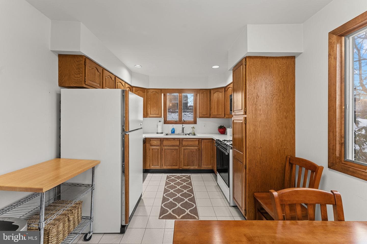 411 Greyhorse Road photo 16