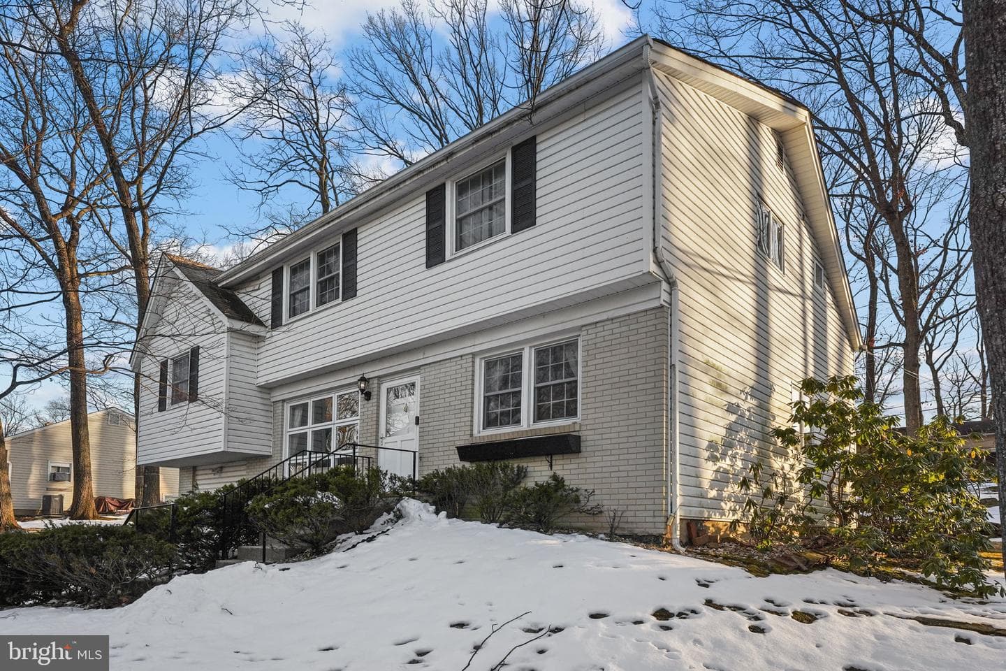 411 Greyhorse Road photo 2