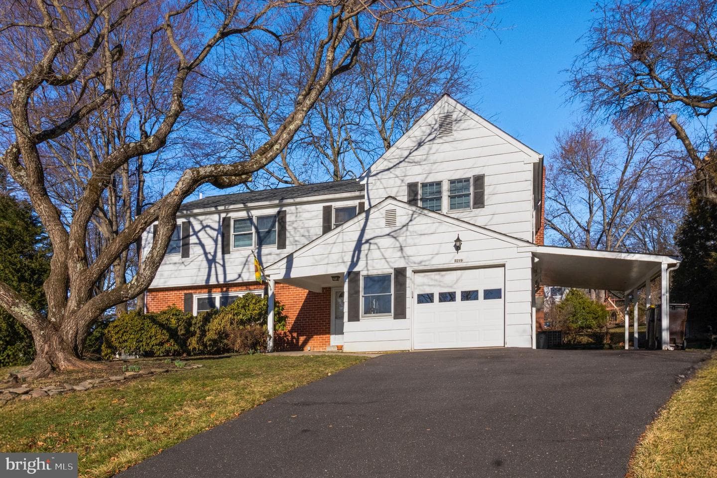 3219 E Hayes Road photo 5