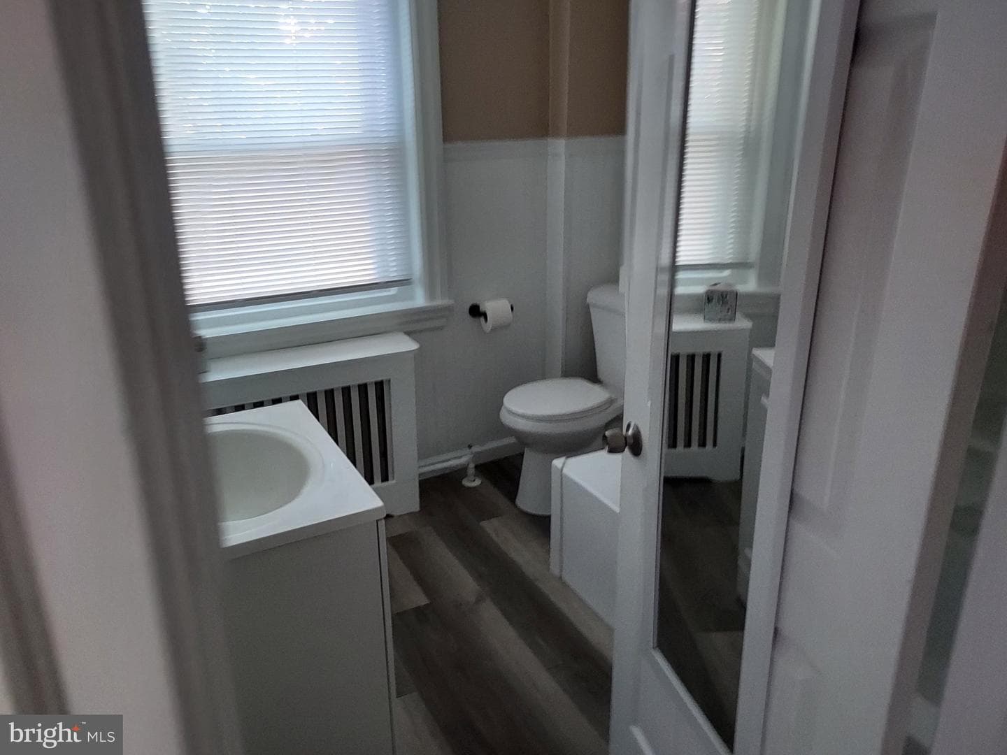 134 W 10th Avenue photo 26