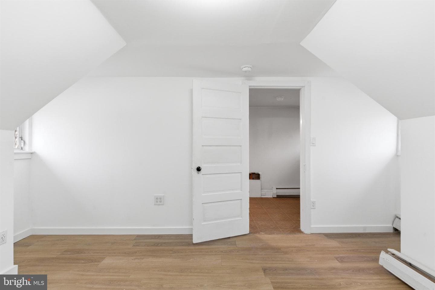 104 Montgomery Avenue photo 19