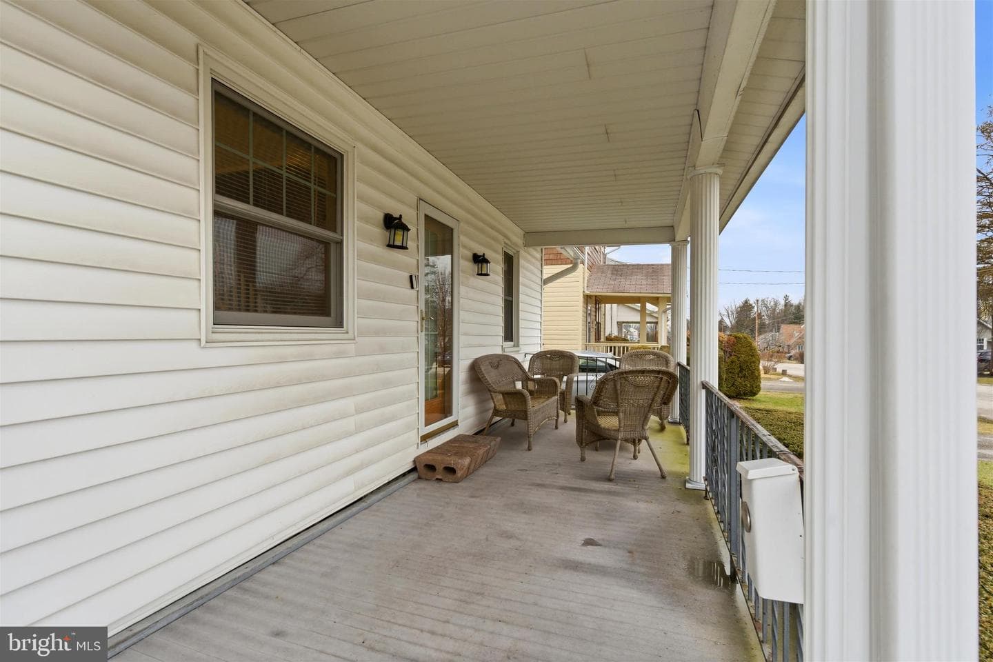 104 Montgomery Avenue photo 3
