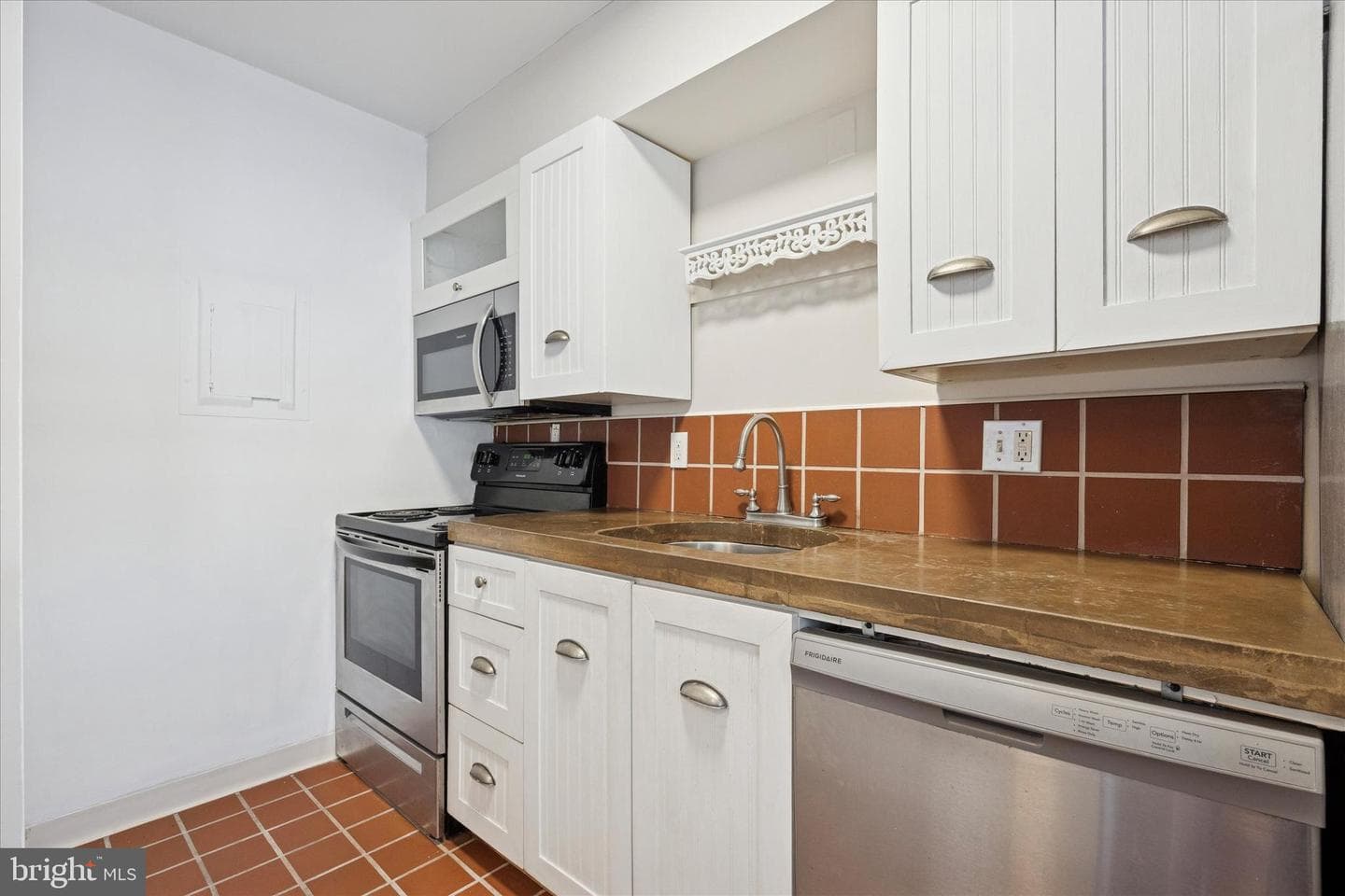 42 Conshohocken State Road #7-B photo 2
