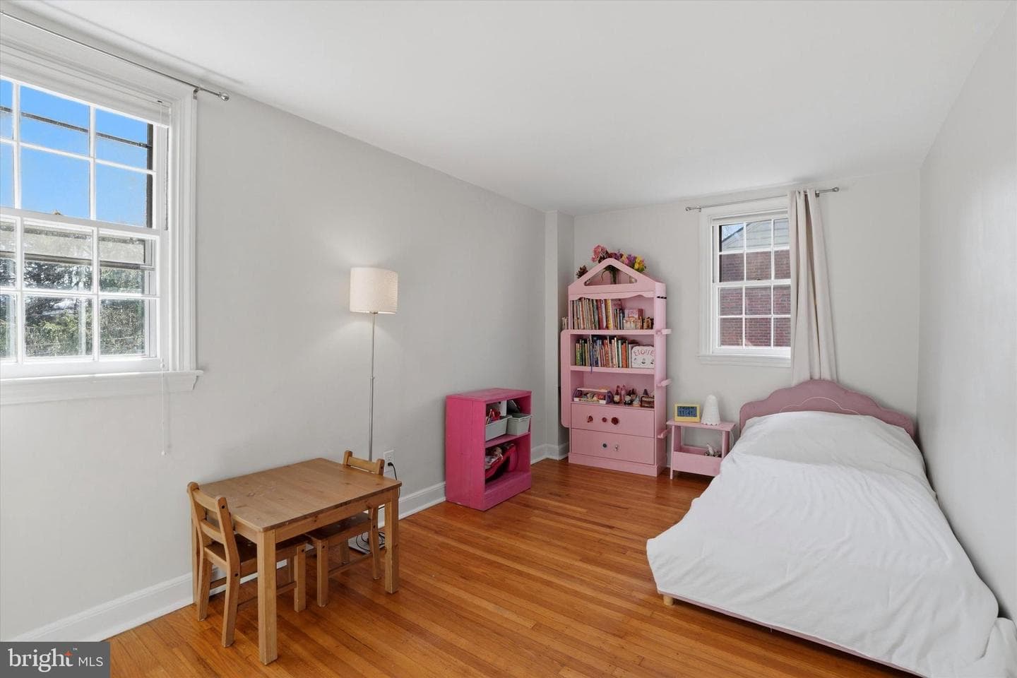 514 Kingston Road photo 25