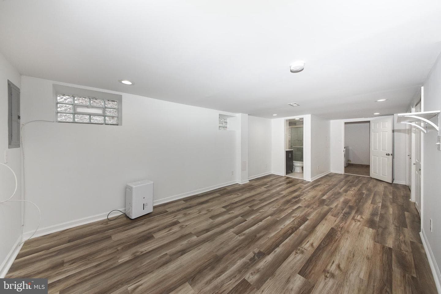 339 Myrtle Avenue photo 22
