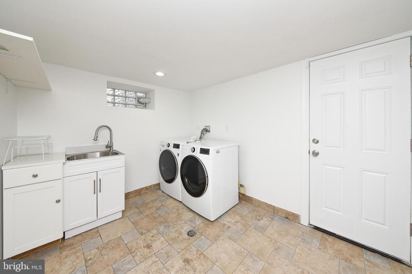 339 Myrtle Avenue photo 26