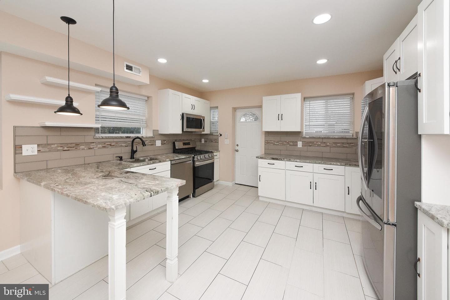 339 Myrtle Avenue photo 9