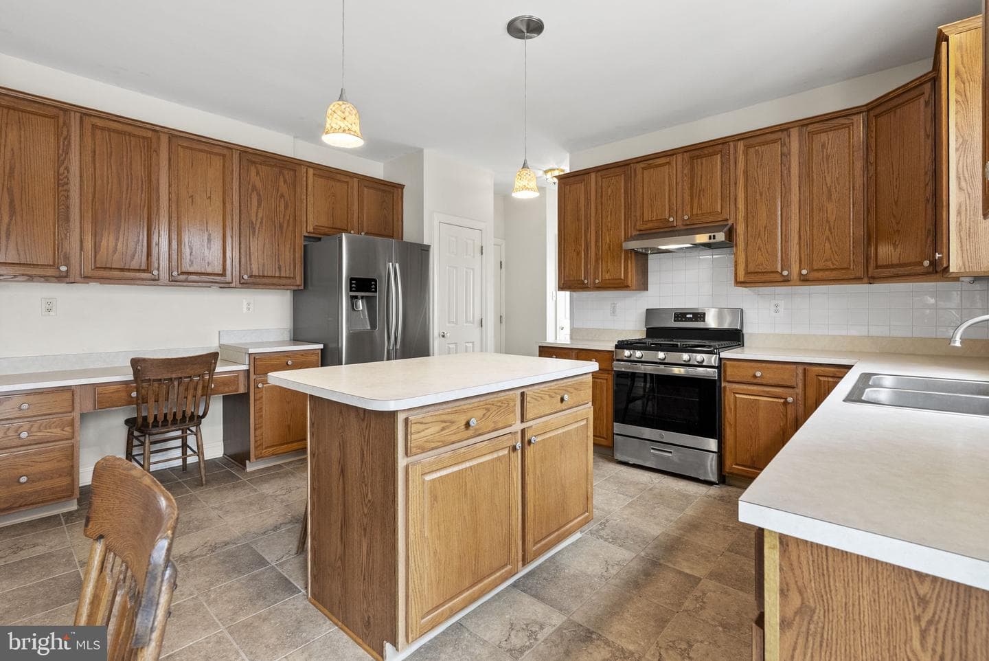 620 Birchleaf Drive photo 22