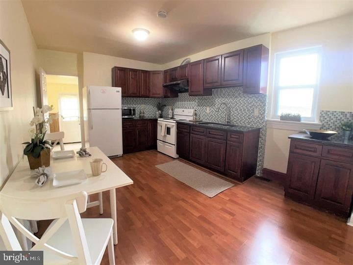 75 Harry Street photo 6