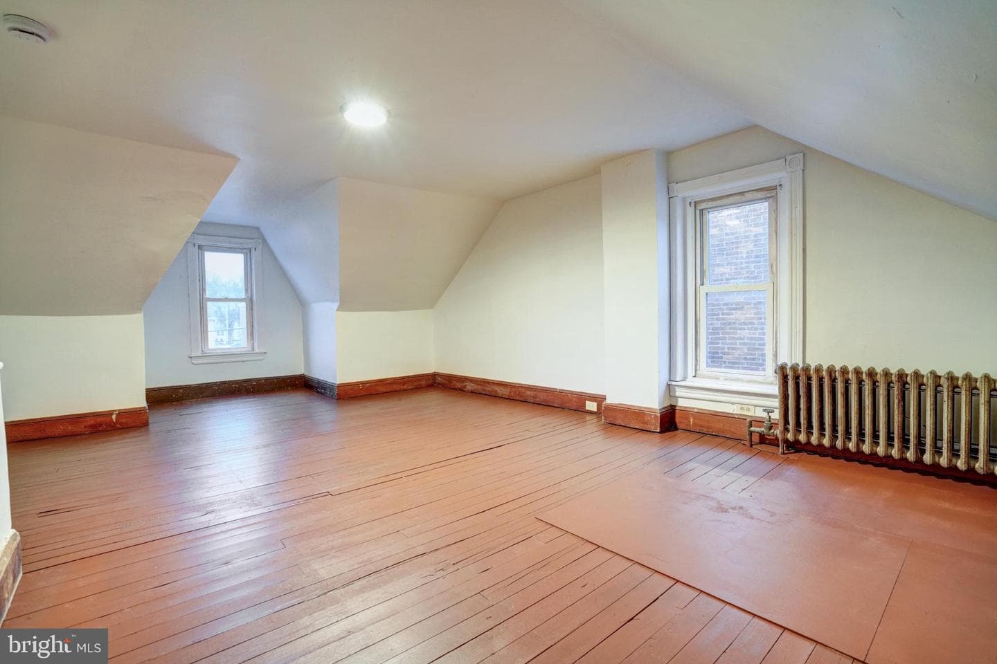 642 Walnut Street photo 16