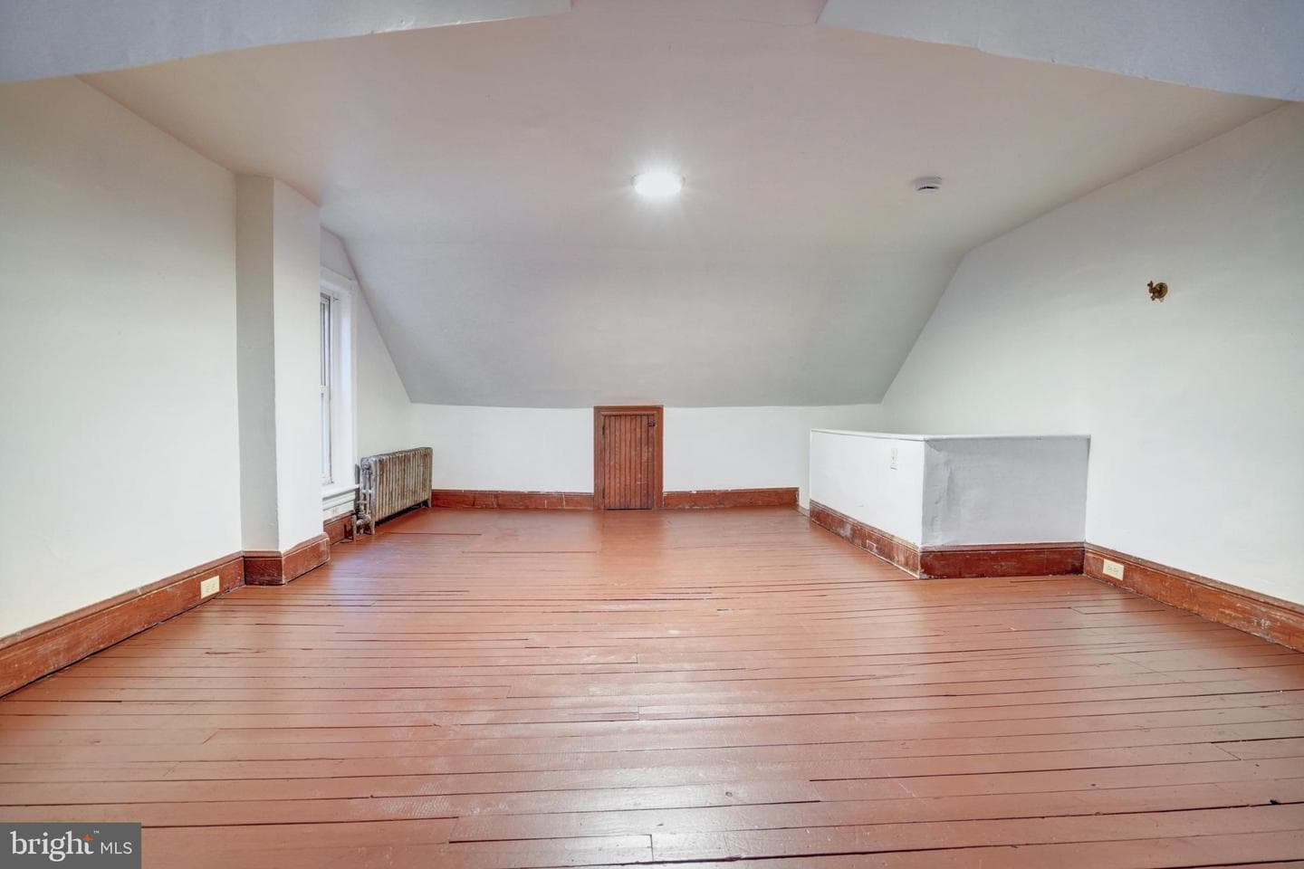 642 Walnut Street photo 17