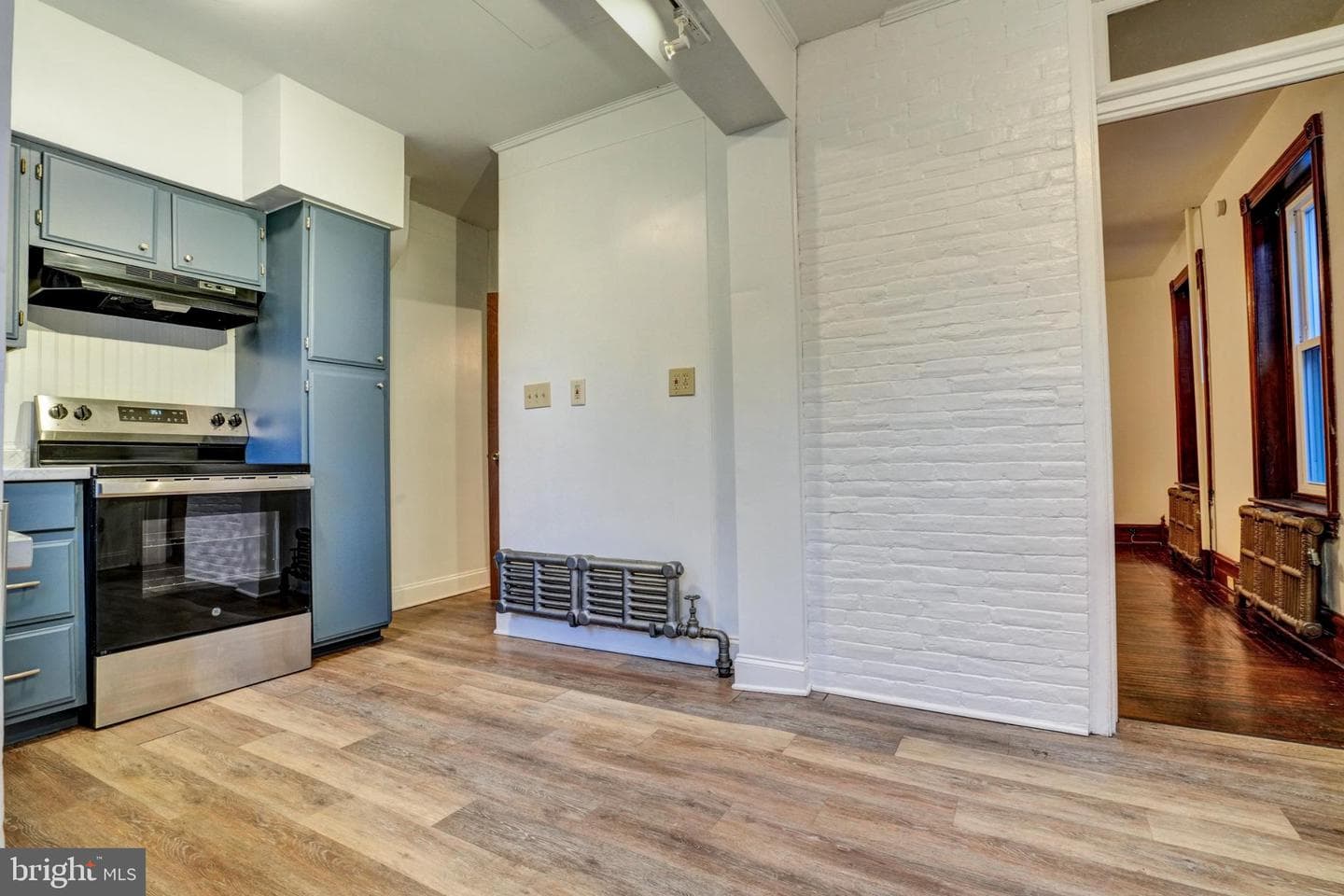 642 Walnut Street photo 5