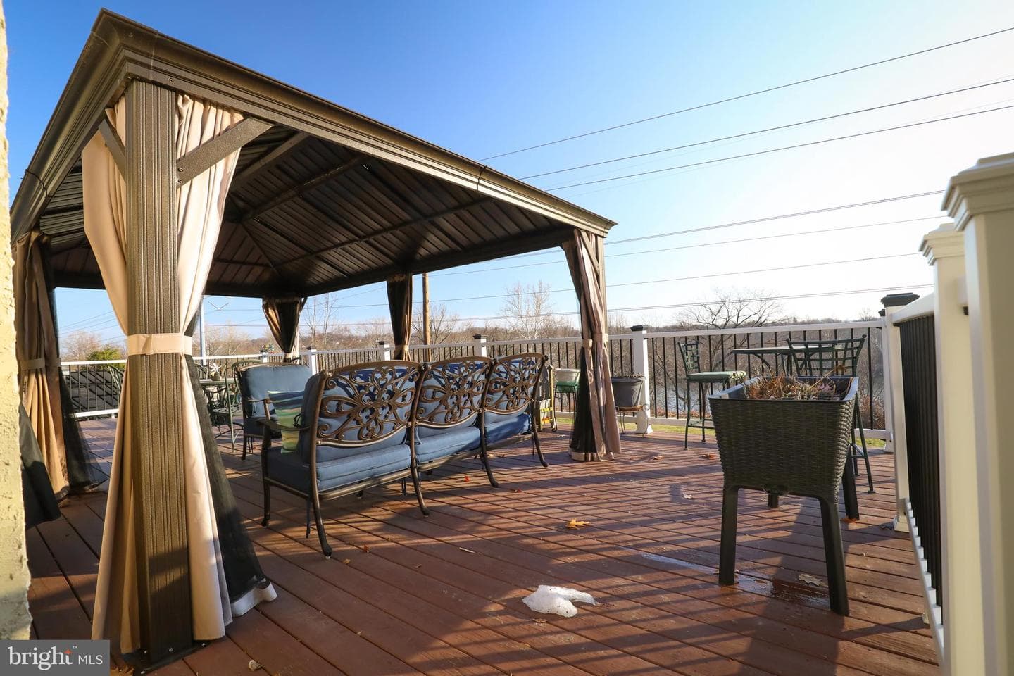 102 Waterview photo 25