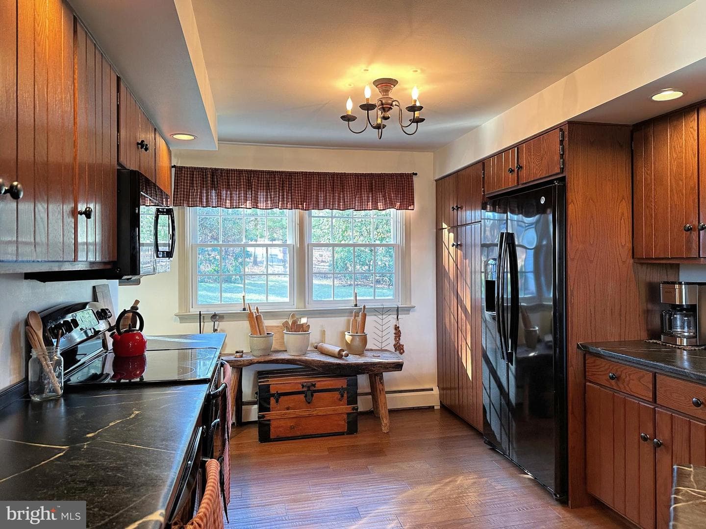 1092 Palm Hill Road photo 15