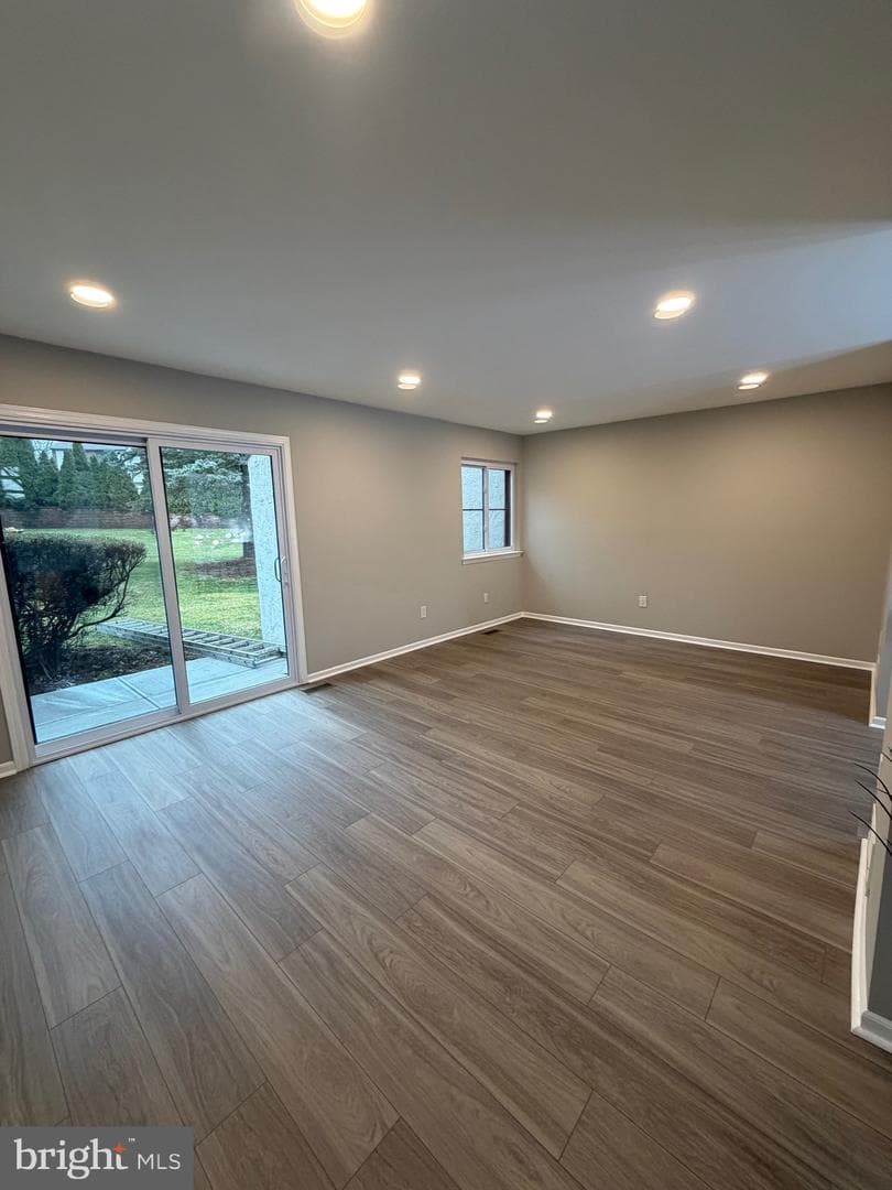 1503 Linden Way photo 13