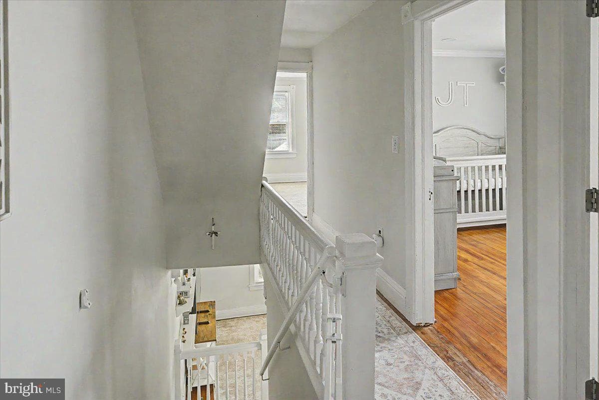53 E Montgomery Avenue photo 22