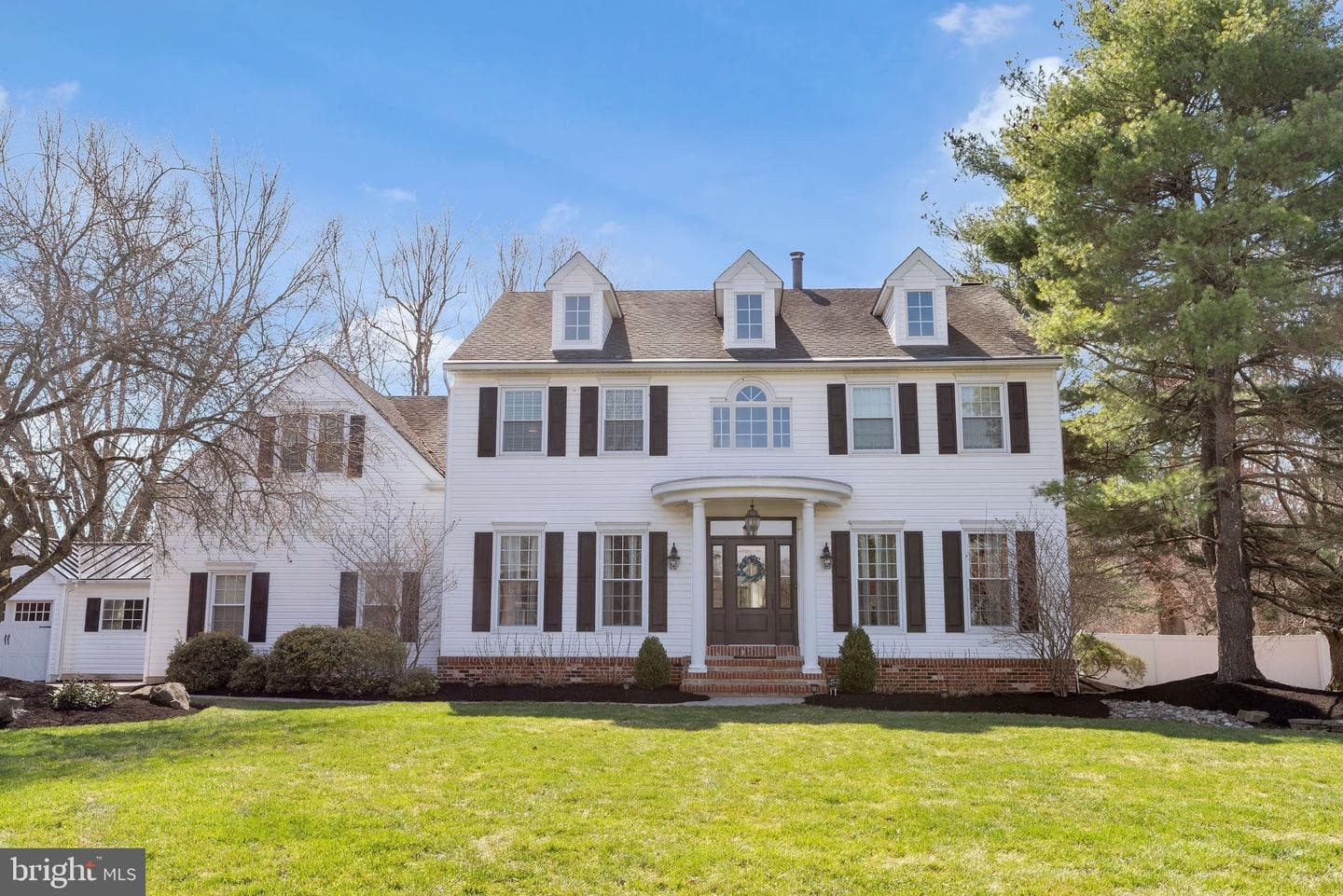 110 Mallard Drive W photo 2