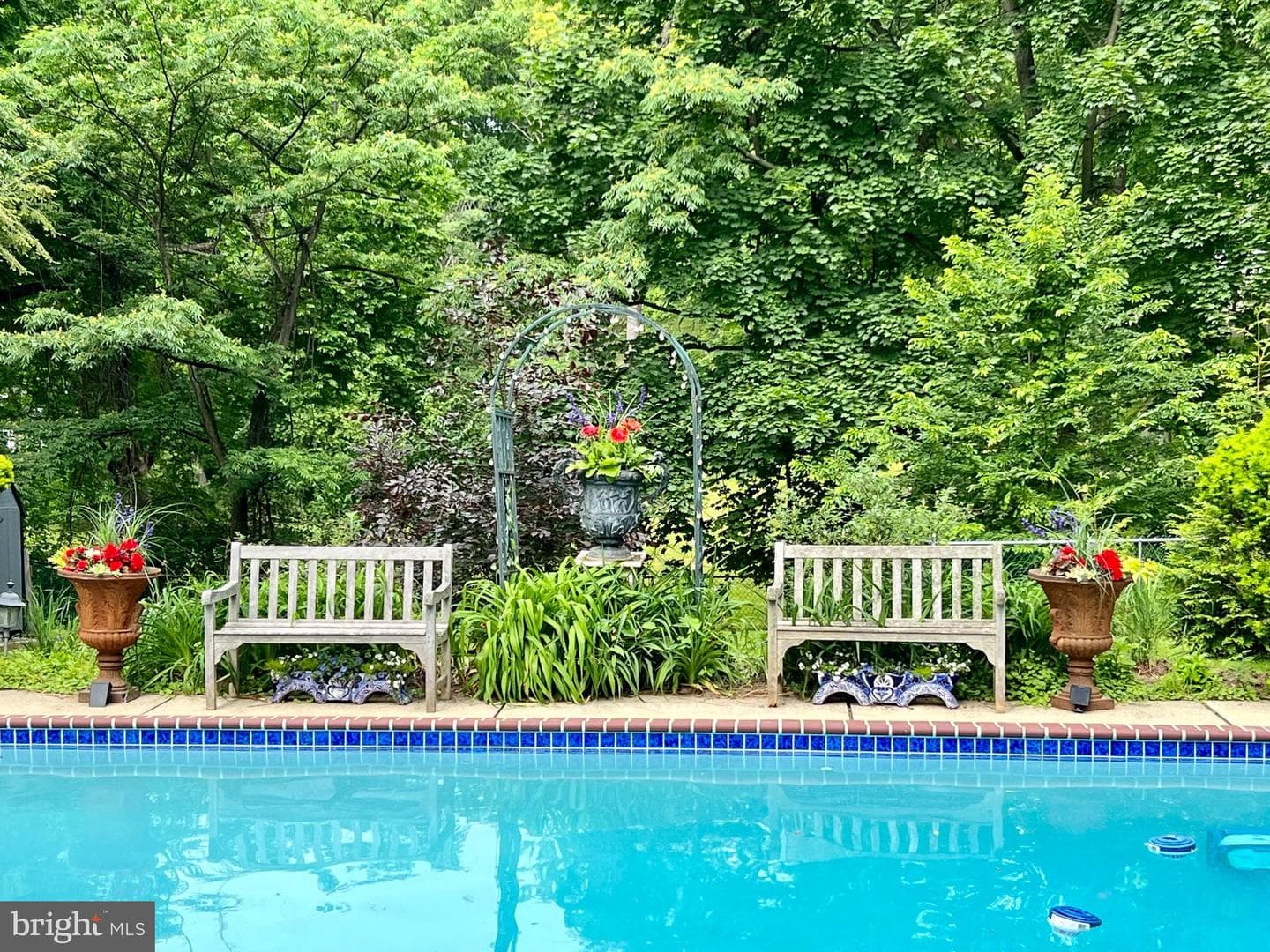 1413 June Lane photo 52
