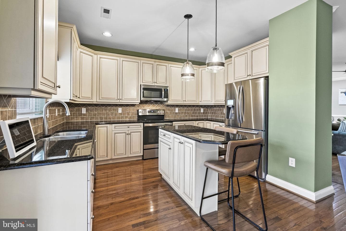 52 Arbor Circle photo 18