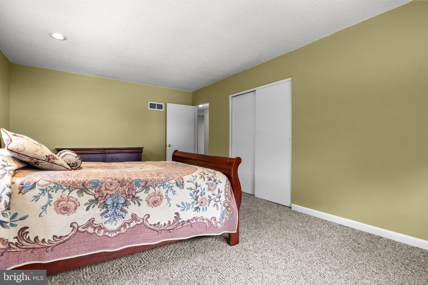7608 Coventry Avenue photo 17