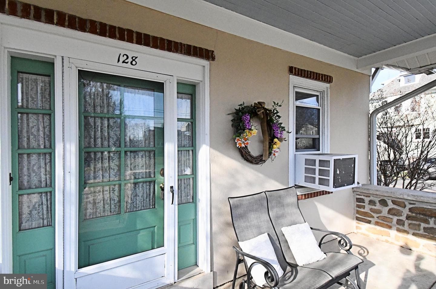 128 Oakdale Avenue photo 7