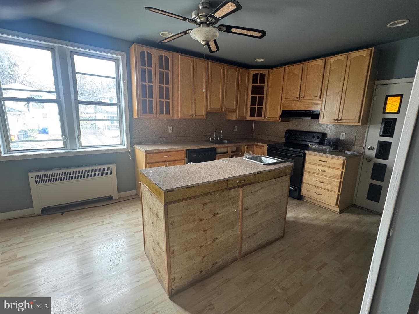 1825 Erlen Road photo 12