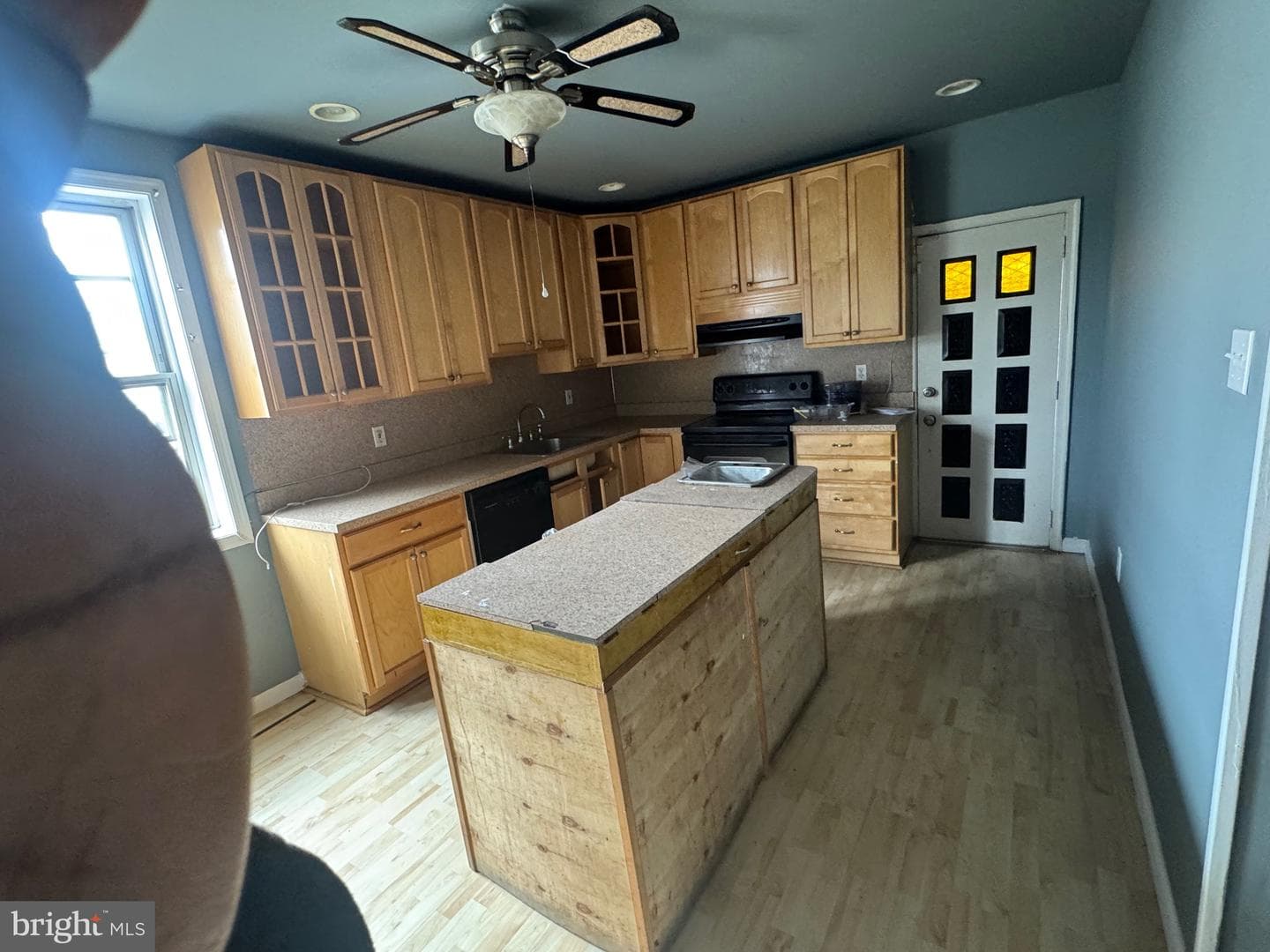 1825 Erlen Road photo 13
