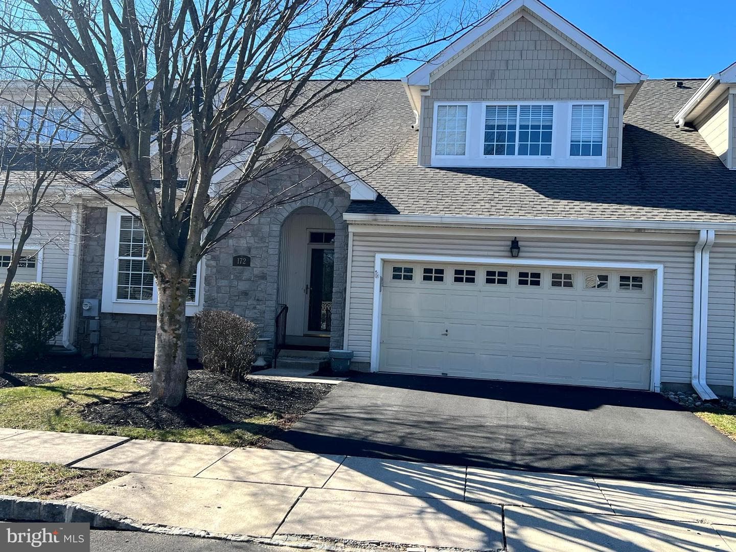 172 Lattice Lane photo 2