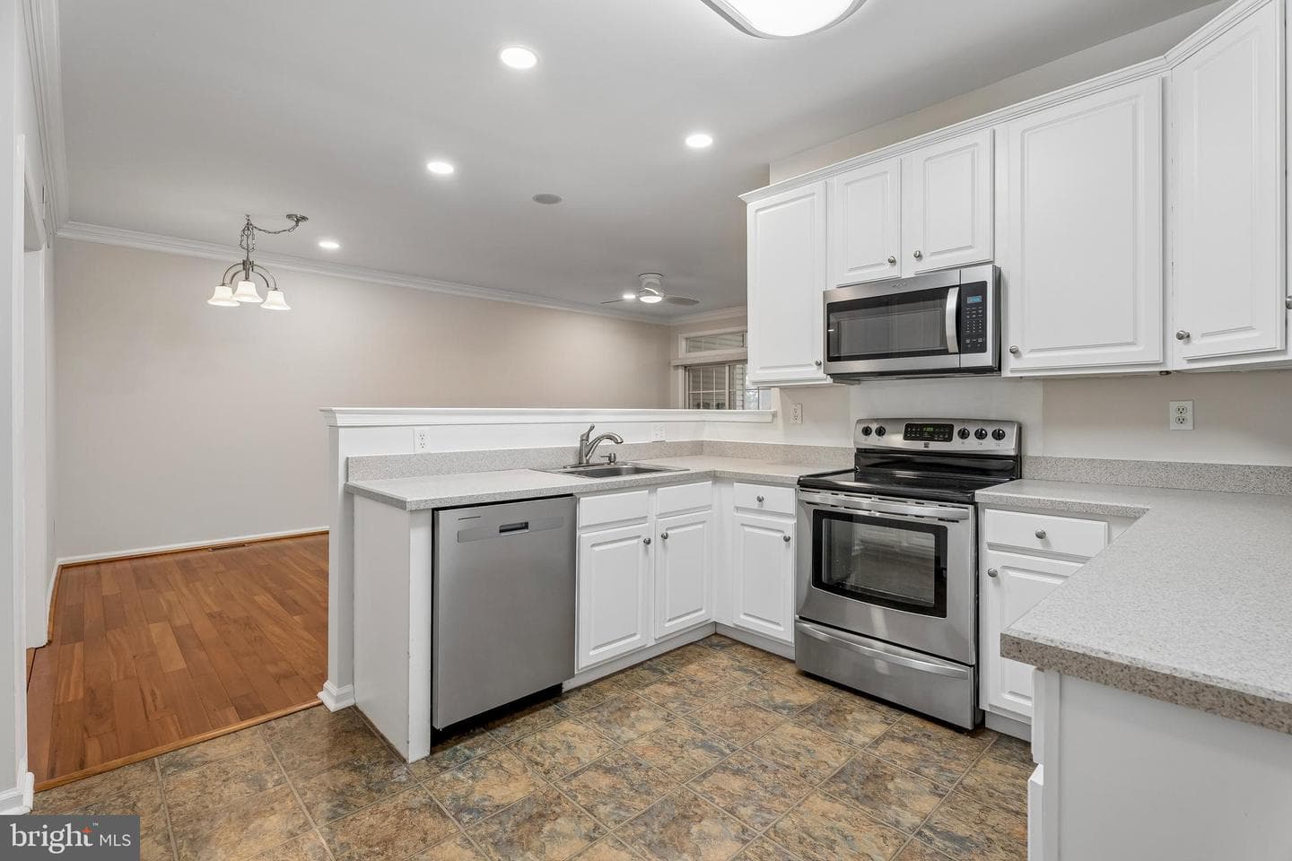 172 Lattice Lane photo 3