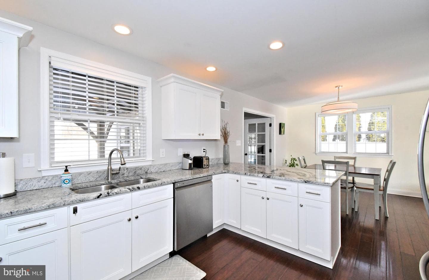 210 Becker Road photo 14
