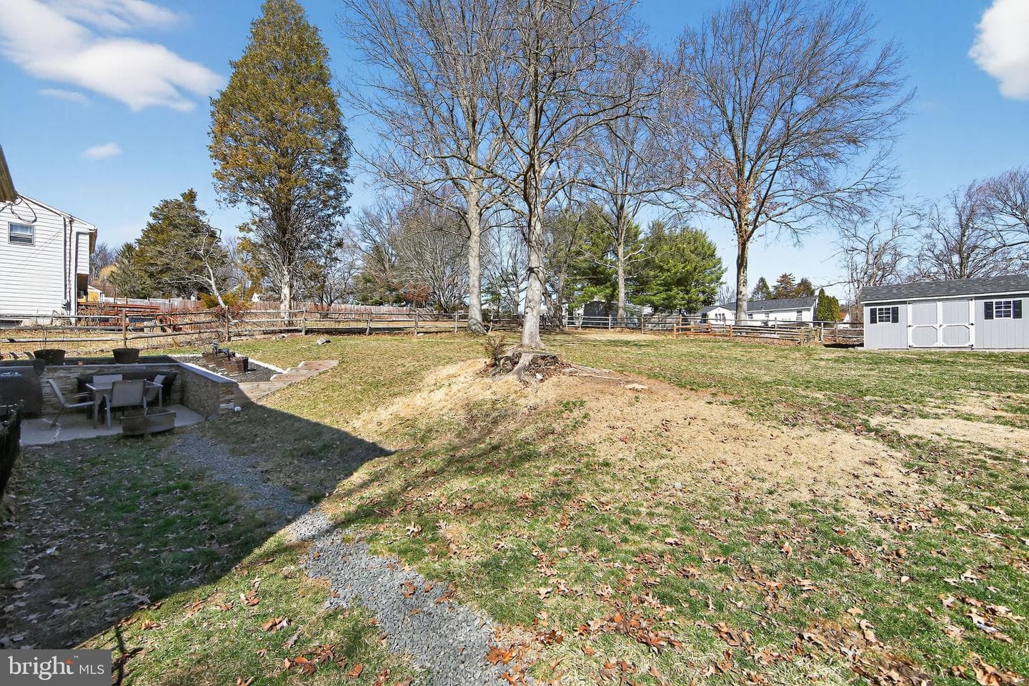 1669 Briarwood Lane photo 32